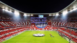 伯纳乌中场变局，昔日核心恐遭冷落，英伦豪门密谋故人重逢大戏