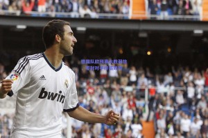 德国队欧预赛大胜弱旅，零封对手终结颓势